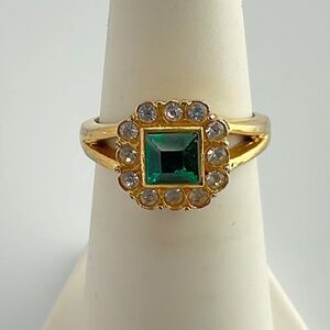 Vintage Crown Trifari Halo Ring, with Emerald Green and Clear Rhinestones